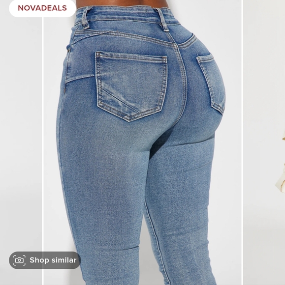 Sculpting Stretch Jeans - Picture 2 of 4